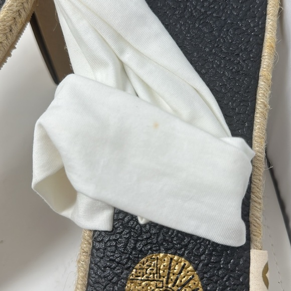 Nalho sandals Size 11 - Picture 2 of 4